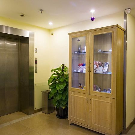 Home Inn Shanghai Hongqiao Terminal Jinshajiang Road Changfeng Esterno foto
