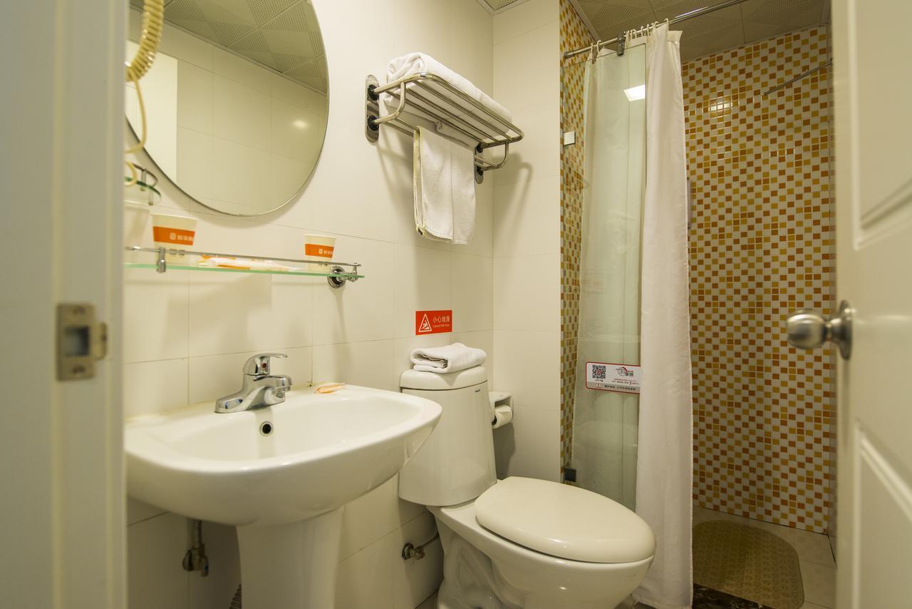 Home Inn Shanghai Hongqiao Terminal Jinshajiang Road Changfeng Esterno foto