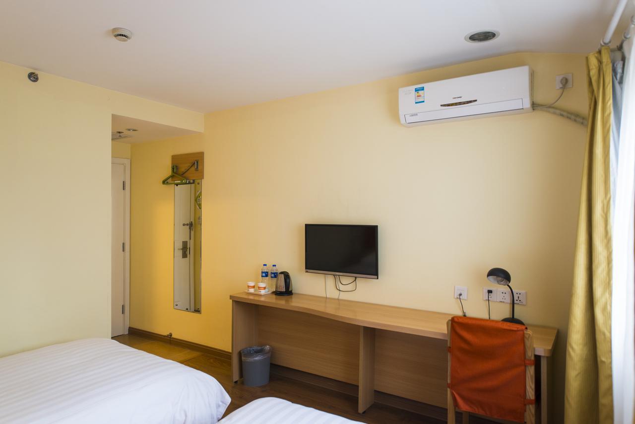 Home Inn Shanghai Hongqiao Terminal Jinshajiang Road Changfeng Esterno foto